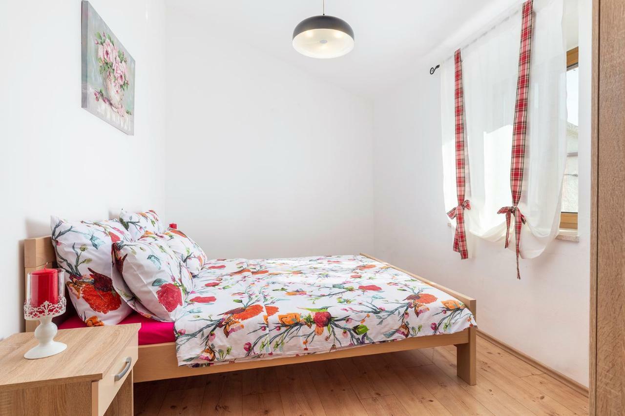 Kuca Maja Villa Stokovci Luaran gambar